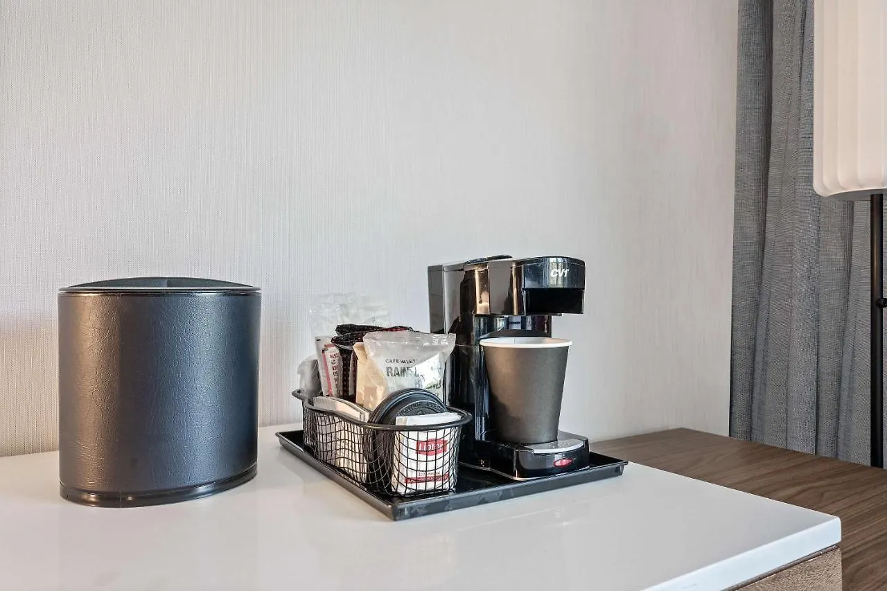 Sonesta Select Pleasant Hill Hotel